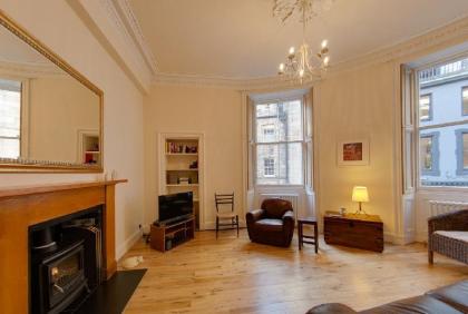 Spacious 2Bed in Heart of Old town Diagon Alley